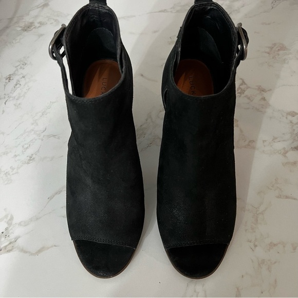 Lucky Brand Suede Peep Toe Black Shootie Sandals sz 10 - Picture 4 of 13